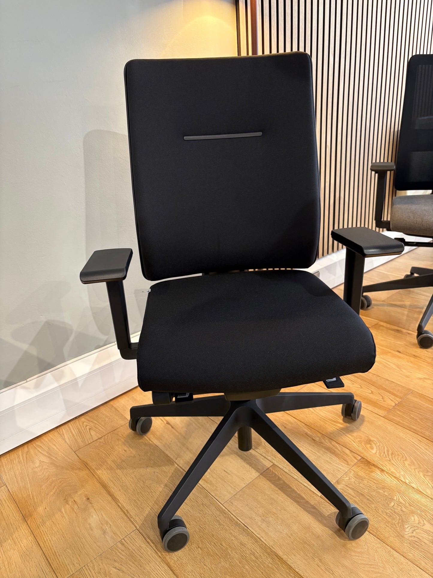 Toleo Ergonomic Swivel Task Chair – 3D Dynamic Sitting, Ultra Spring Cushion, Adjustable Recline & Armrests - Black