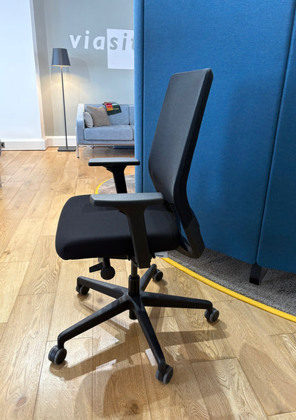Kickster Task Chair – Ergonomic Office Chair with Lumbar Support, Adjustable Recline & Armrests, Black
