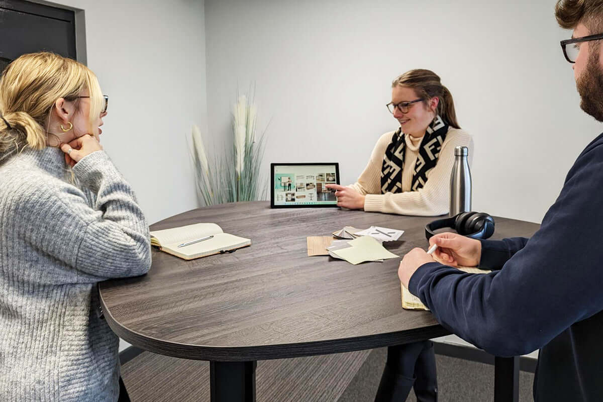 Trigon: Sit-Stand Table with Adjustable Height - Stylish & Versatile 3-Motor Compact Table for Tea & Kids Playtime